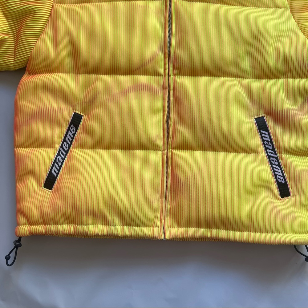 MadeMe New York Lenticular Yellow Mesh Puffer Coat Women Small - Picture 6 of 10